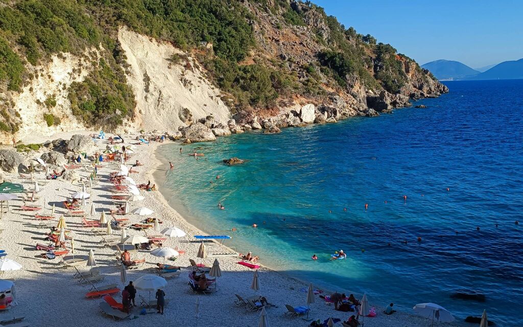 Agiofili plaža, Lefkada