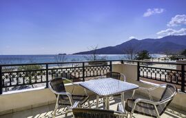 Theasis Studios, Golden Beach, Thassos, 4 Bed Studio, Sea View