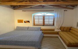 Petrino In Tristinika Studio, Tristinika