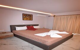 Amalia's House, Limenas, Thassos, 4 Bed Apartment, No.1