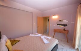 Amalia's House, Limenas, Thassos, 4 Bed Apartment, No.2