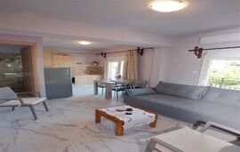 Amalia's House, Limenas, Thassos, 4 Bed Apartment, No.2