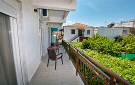 Amalia's House, Limenas, Thassos, 4 Bed Apartment, No.2