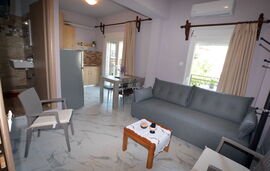 Amalia's House, Limenas, Thassos, 4 Bed Apartment, No.2