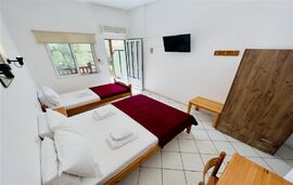 Elena Studios, Skala Rachoni, Thassos, 3 Bed Studio, High Ground Floor