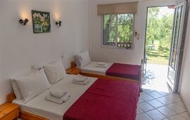 Elena Studios, Skala Rachoni, Thassos, 3 Bed Studio, High Ground Floor