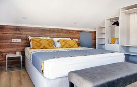 Okean Apartments, Ierissos, Athos