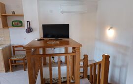 Lenia's Traditional House, Agios Nikolaos, Sithonia