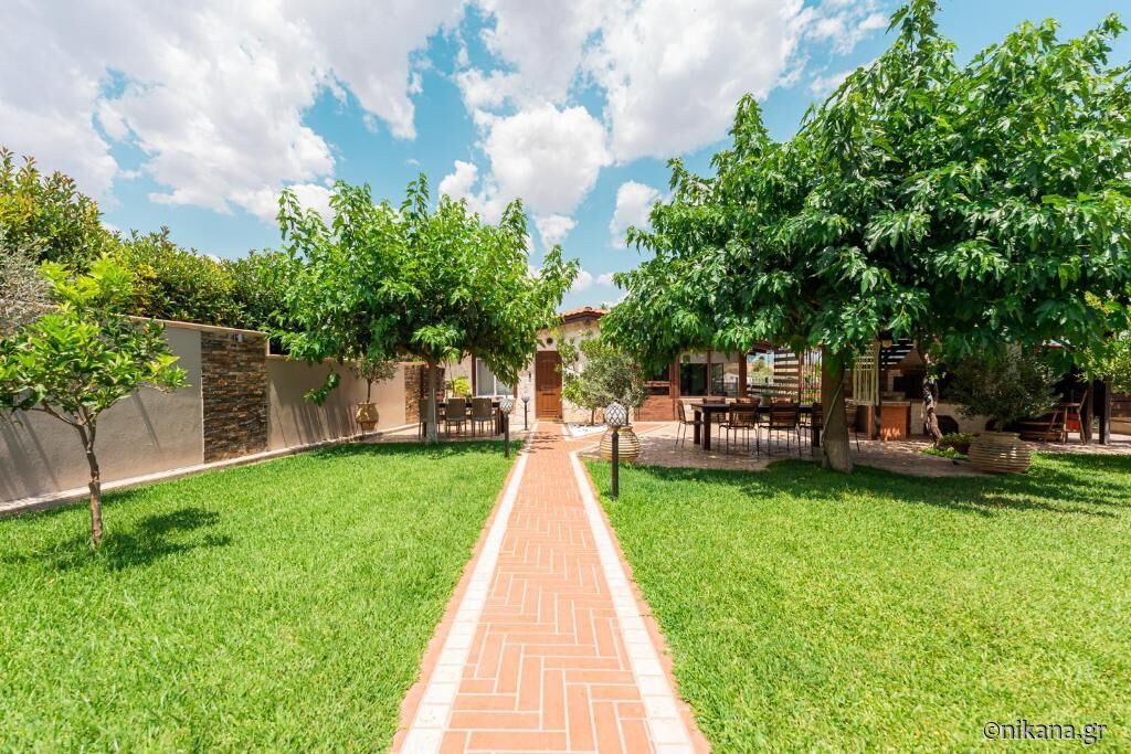 Natura vila, Nea Flogita, Kassandra