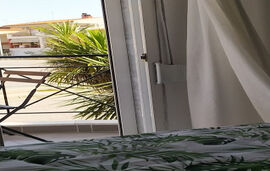 4 Bed Apartment, First Floor, Garden View