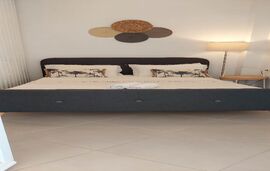 3 Bed Studio, Street View