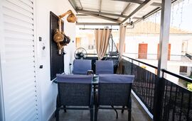 Zeffie’s Studio, Olympiada, Athos