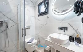 Grand Wave Luxury Suites, Nea Flogita, Kassandra