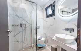 Grand Wave Luxury Suites, Nea Flogita, Kassandra