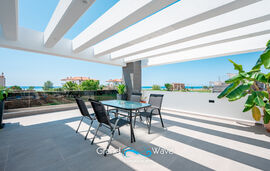 Grand Wave Luxury Suites, Nea Flogita, Kassandra