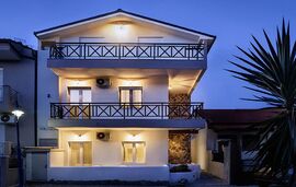 Pearl Villa, Polichrono, Kassandra, 5 Bed Apartment, Two-Level