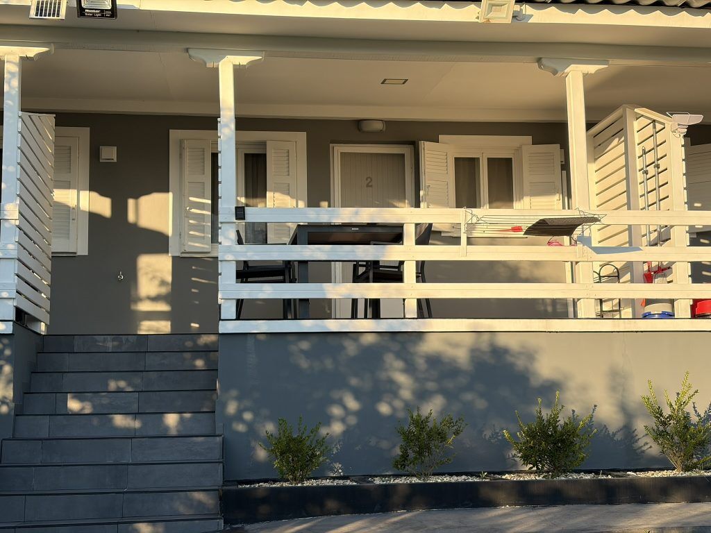 Garlis Apartments, Psakoudia, Sithonia