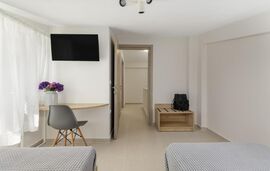 V Luxury Apartments  With Pool, Siviri, Kassandra