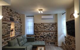 Pavlina's Green House, Agios Nikolaos, Sithonia