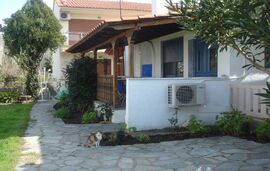 By The Sea House, Paradissos Neos Marmaras, Sithonia