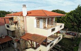 Blanco Art House, Nikiti, Sithonia