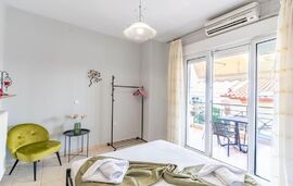 Nea Skioni House, Nea Skioni, Kassandra, 2 Bedroom Apartment. Two-level