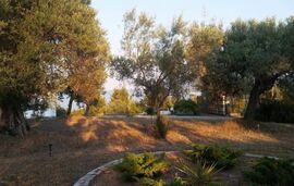 Agios Nikolaos Small House, Agios Nikolaos, Sithonia