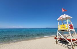 Evita Stylish Beachfront Maisonette, Polichrono, Kassandra