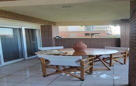 Evita Stylish Beachfront Maisonette, Polichrono, Kassandra