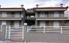 George Villa, Nikiti, Sithonia