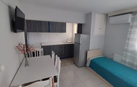 Vasiliki’s Apartment, Neos Marmaras, Sithonia