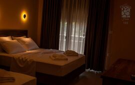 Old Nikiti's Hotel, Nikiti, Sithonia