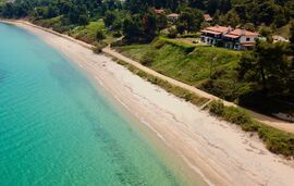 Oxana on the Beach House, Agios Nikolaos, Sithonia