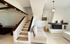 Oxana on the Beach House, Agios Nikolaos, Sithonia