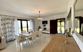 Oxana on the Beach House, Agios Nikolaos, Sithonia