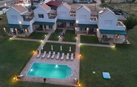 Dimi's Luxury Suites, Sykia, Sithonia