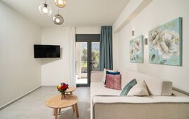 Melies Suites, Skala Potamia, Thassos, 4 Bed Apartment, No.1