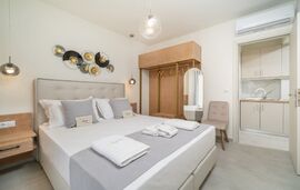 Melies Suites, Skala Potamia, Thassos, 4 Bed Apartment, No.1