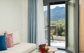 Melies Suites, Skala Potamia, Thassos, 6 Bed Apartment, Two-level, No.6