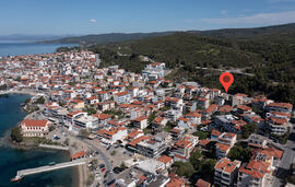 Elzo Home, Neos Marmaras, Sithonia