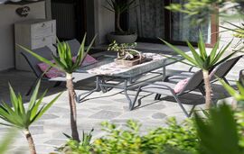 Elzo Home, Neos Marmaras, Sithonia