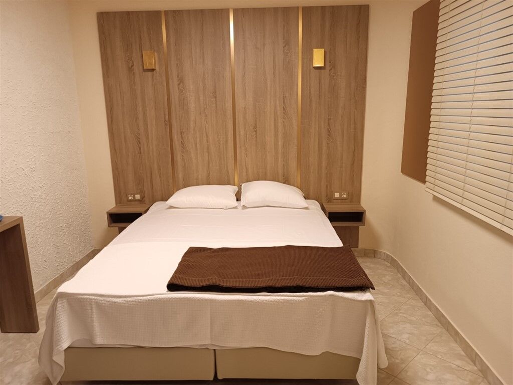 Anastasia Luxury Suites, Nea Flogita, Kassandra