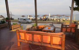 le chocolate villa paralia vrasna thessaloniki 11