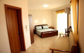 le chocolate villa paralia vrasna thessaloniki 19