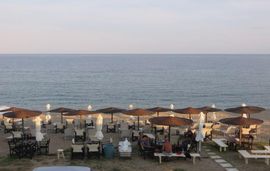 le chocolate villa paralia vrasna thessaloniki 27