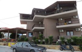 le chocolate villa paralia vrasna thessaloniki 4