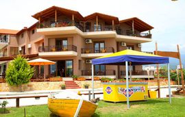 le chocolate villa paralia vrasna thessaloniki 6