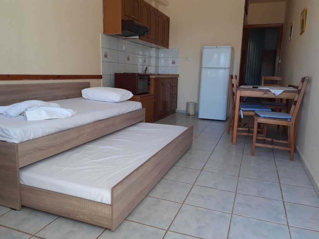 Diplano Apartment, Nea Peramos, Kavala