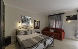 Niki Apartments, Golden Beach, Tassos, 4 Bed Studio