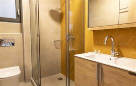 Bee Apartments, Nikiana, Lefkada